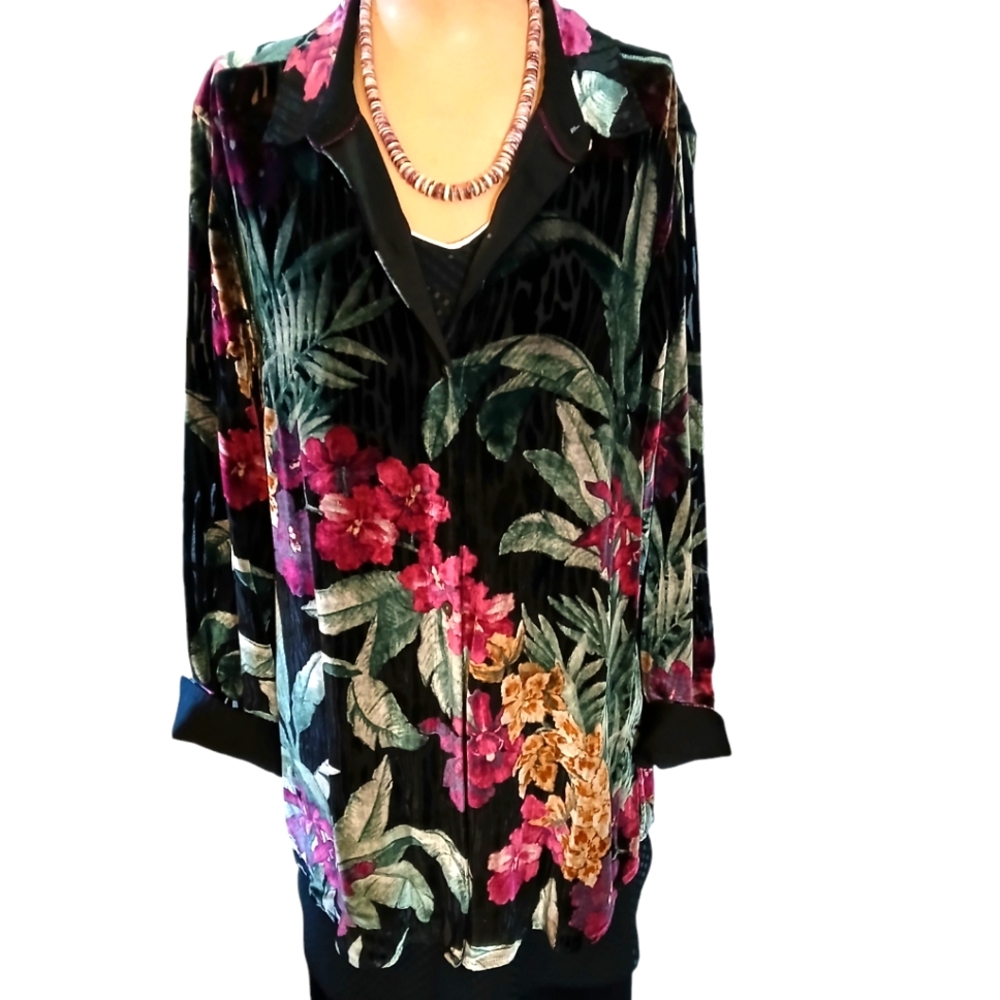TOMMY BAHAMA  Black & Multicolor Floral Silk and Velvet LS Button Down Shirt